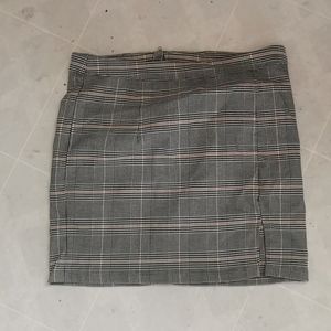 Garage "as if!" Skirt